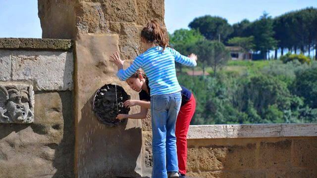 kids_pitigliano.jpg